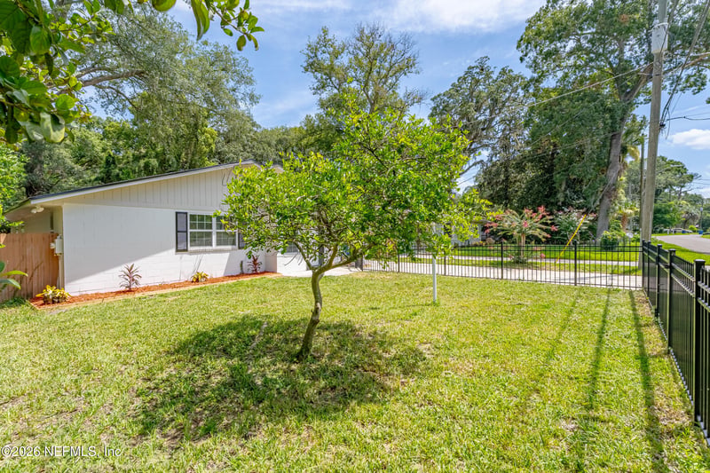 5331 N North River Rd, Jacksonville, FL 32211