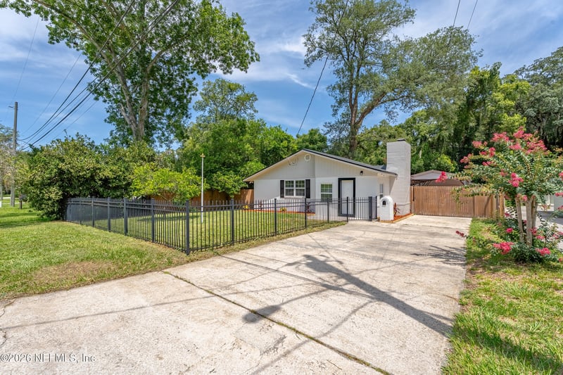5331 N North River Rd, Jacksonville, FL 32211