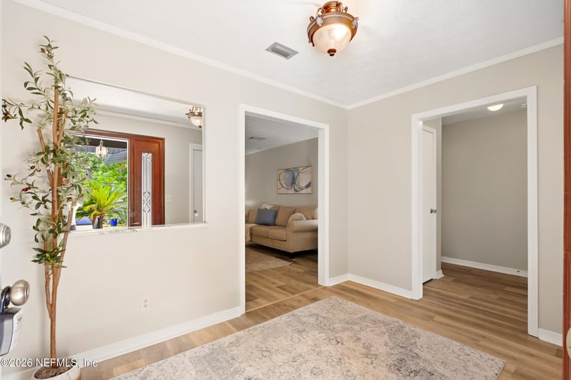 5333 John Reynolds Dr, Jacksonville, FL 32277