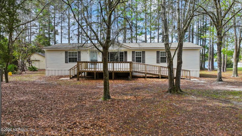 5338 Island Lake Dr, Jacksonville, FL 32226