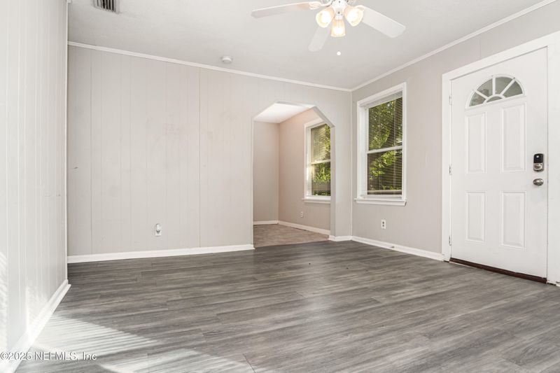5342 Mays Dr, Jacksonville, FL 32209