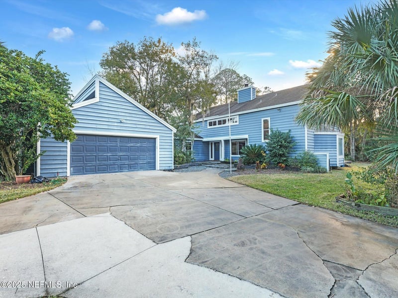 5342 Oak Bay Dr, Jacksonville, FL 32277