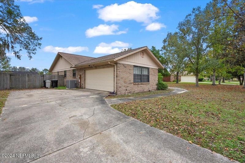 535 Harrison Ave, Orange Park, FL 32065