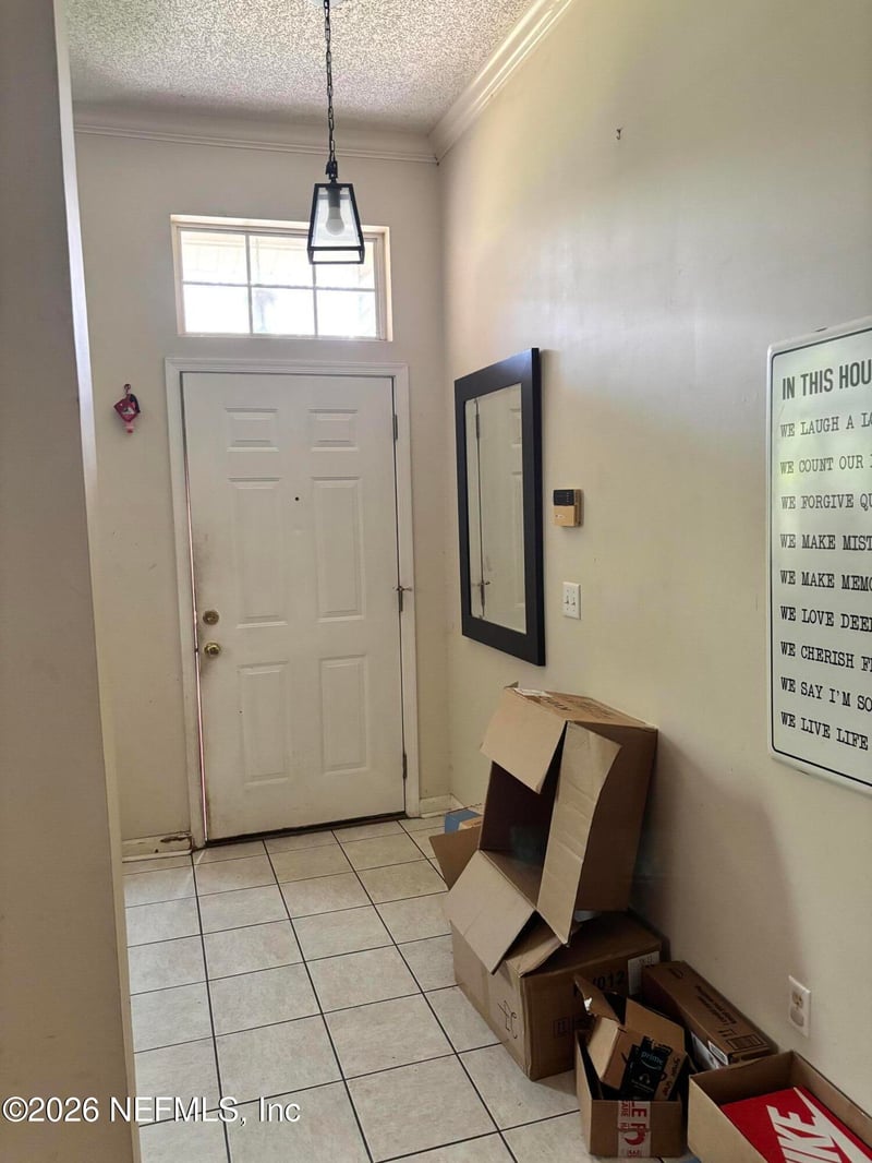 5351 Oxford Crest Dr, Jacksonville, FL 32258
