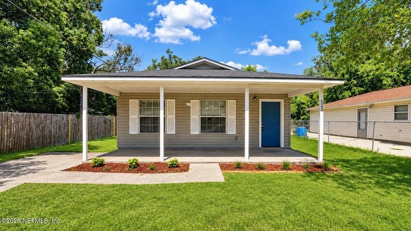 5352 Dodge Rd, Jacksonville, FL 32209
