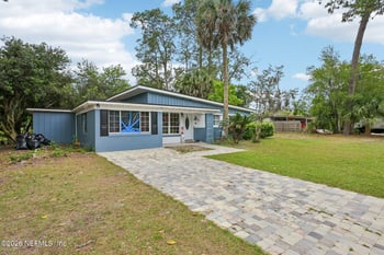 5356 Keystone Dr N, Jacksonville, FL 32207