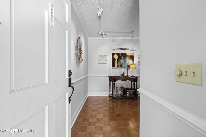 5367 Secluded Oaks Ln, Jacksonville, FL 32210