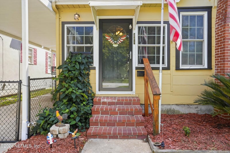 5372 Colonial Ave, Jacksonville, FL 32210