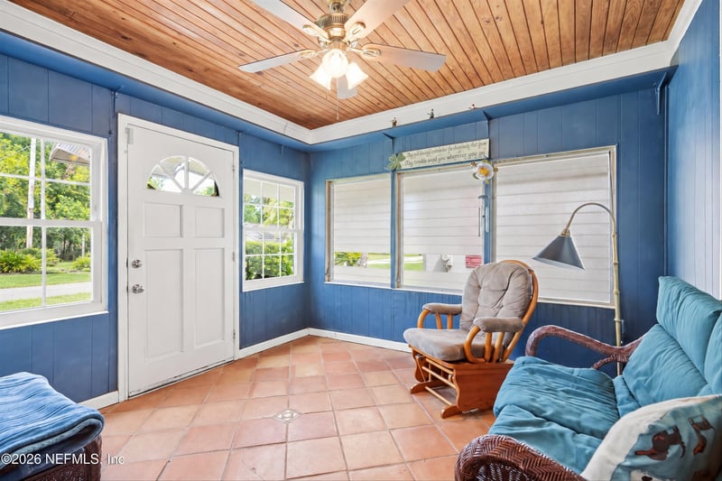 5372 Colonial Ave, Jacksonville, FL 32210