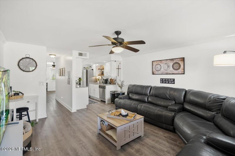 5375 Ortega Farms Blvd #1106, Jacksonville, FL 32210