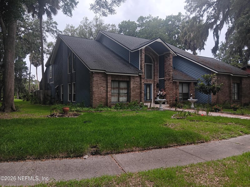 5394 Oak Bay Dr N, Jacksonville, FL 32277