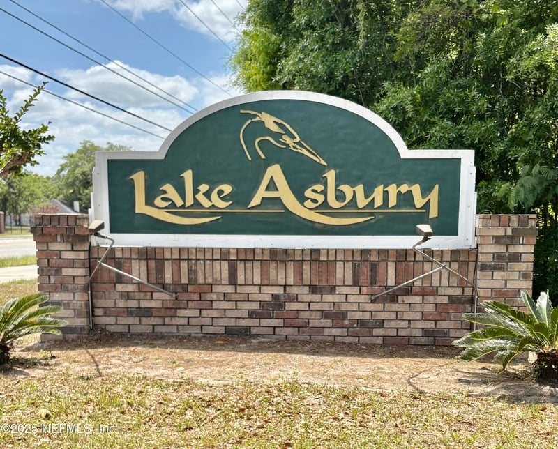540 Arthur Moore Dr, Green Cove Springs, FL 32043