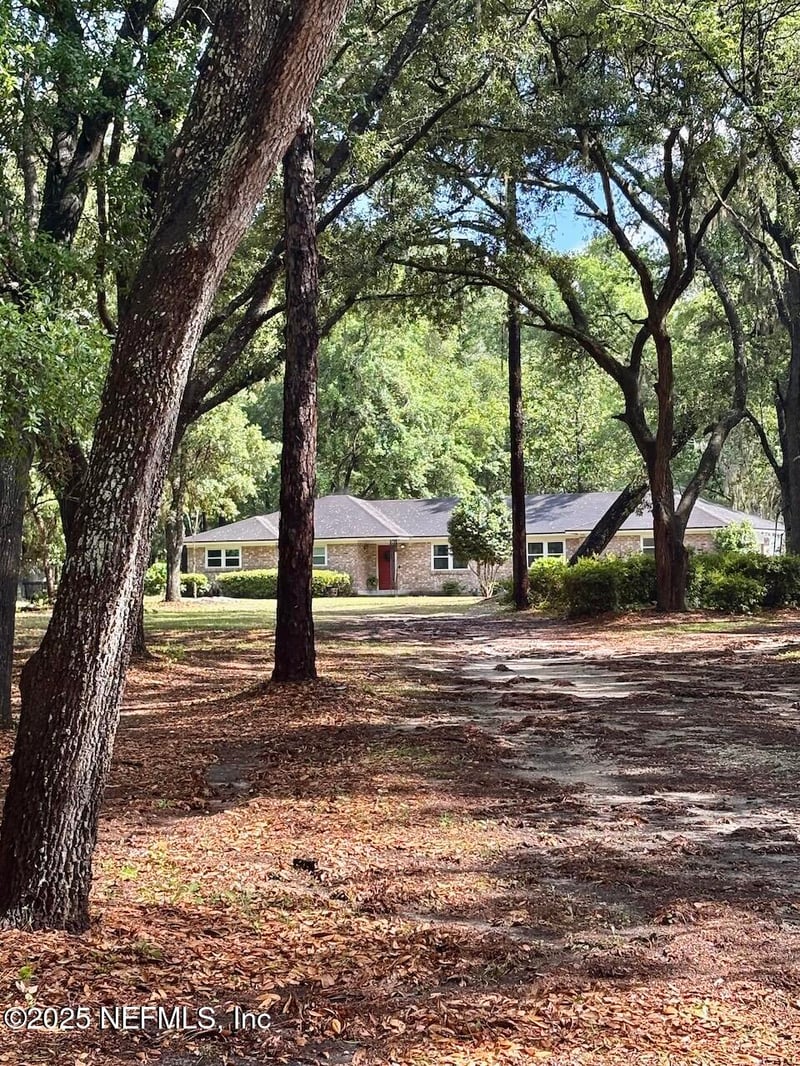 540 Arthur Moore Dr, Green Cove Springs, FL 32043