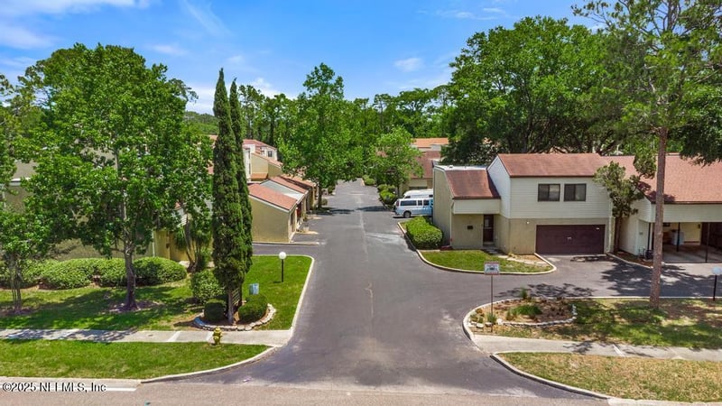 5400 La Moya Ave #30, Jacksonville, FL 32210