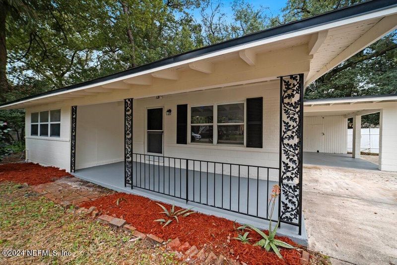 5404 Oak Forest Dr, Jacksonville, FL 32211