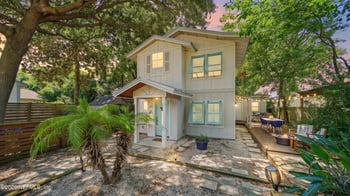 541 Myra St, Neptune Beach, FL 32266