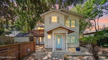 541 Myra St, Neptune Beach, FL 32266