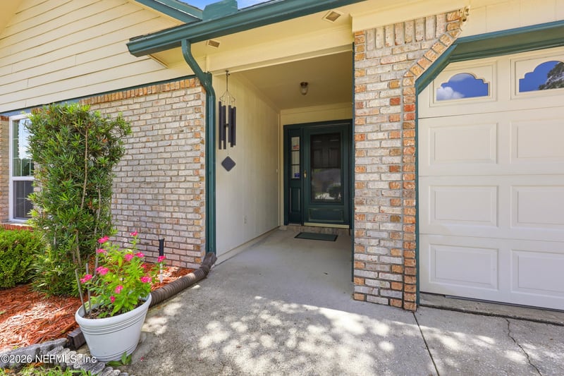 5427 Blue Pacific Dr, Jacksonville, FL 32257