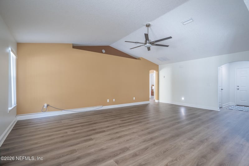 54285 Jessica Pl, Callahan, FL 32011