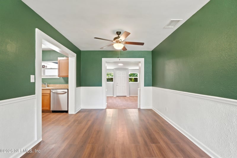 5431 River Forest Dr, Jacksonville, FL 32211