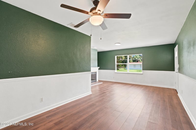 5431 River Forest Dr, Jacksonville, FL 32211