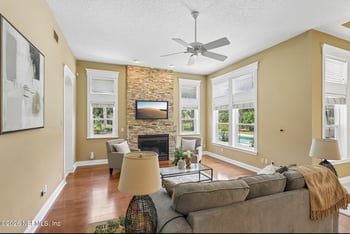 544 Golden Links Dr, Orange Park, FL 32073