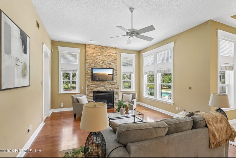 544 Golden Links Dr, Orange Park, FL 32073