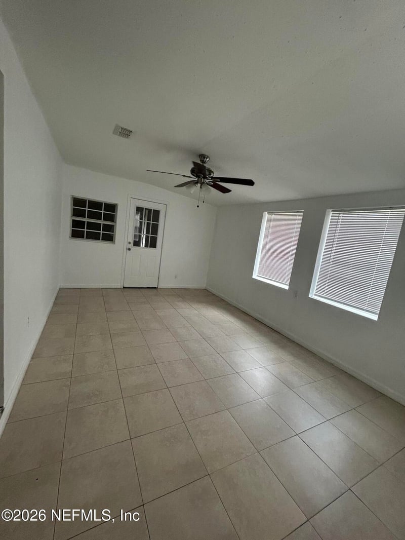 5442 Juno Dr, Jacksonville, FL 32207