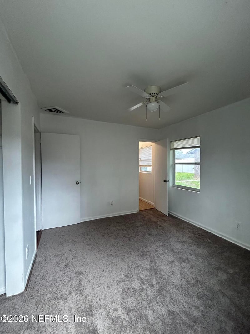 5442 Juno Dr, Jacksonville, FL 32207