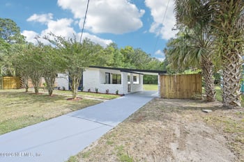 5444 Keystone Dr S, Jacksonville, FL 32207