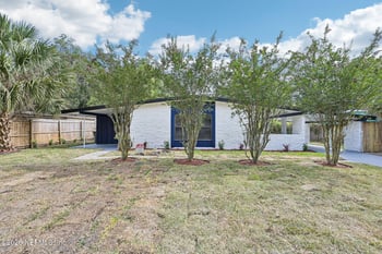 5444 Keystone Dr S, Jacksonville, FL 32207