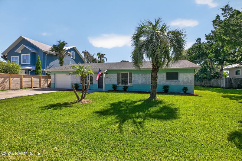 5448 3rd St, St Augustine, FL 32080