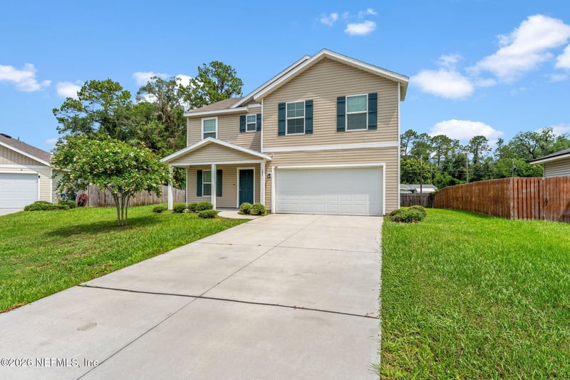 545 Lissie Ct, Macclenny, FL 32063