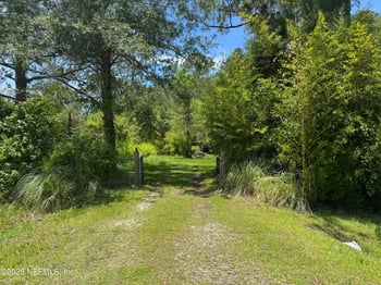 54575 Vikki Rd, Callahan, FL 32011