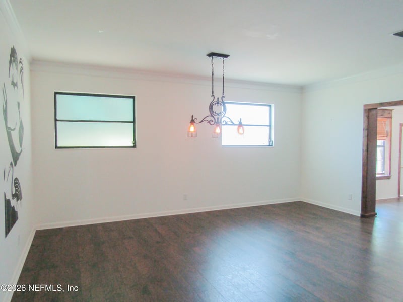 546 Baisden Rd, Jacksonville, FL 32218