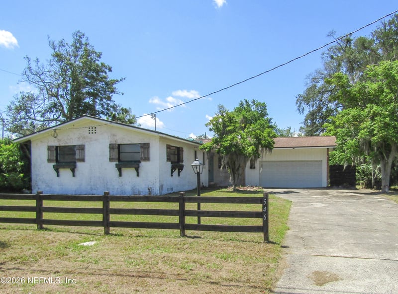546 Baisden Rd, Jacksonville, FL 32218
