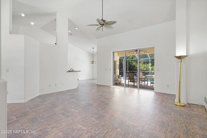 546 Sevilla Dr, St Augustine, FL 32086