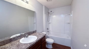 5462 Village Pond Ct, Jacksonville, FL 32210