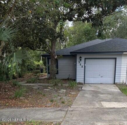 548 Staffordshire Dr, Jacksonville, FL 32225