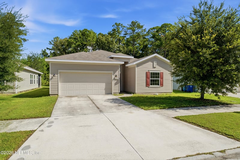 5483 Preston Bentley Dr, Jacksonville, FL 32218