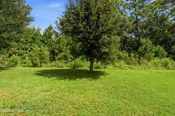 5483 Preston Bentley Dr, Jacksonville, FL 32218