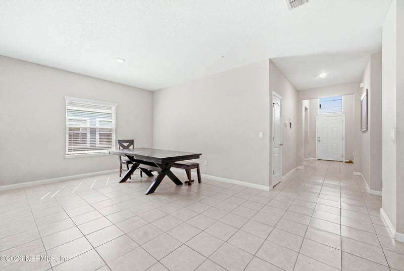 5483 Preston Bentley Dr, Jacksonville, FL 32218