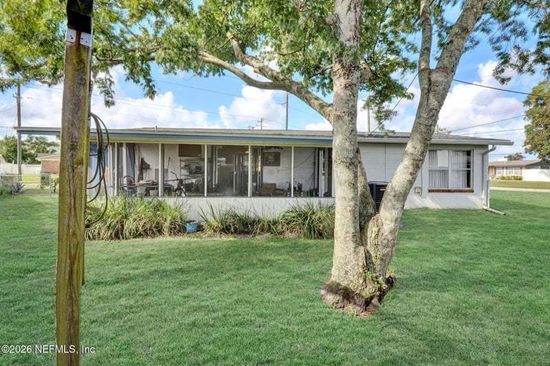 549 Clermont Ave S, Orange Park, FL 32073