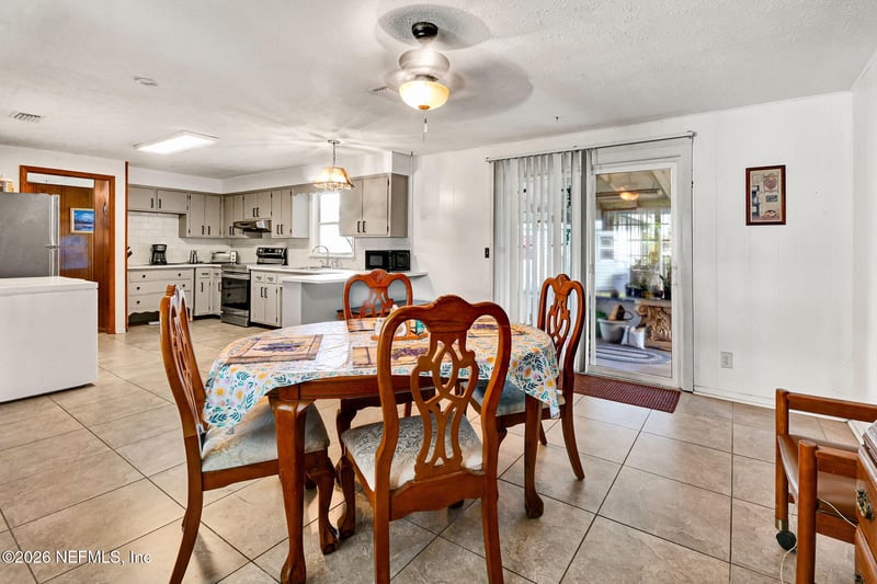 549 Clermont Ave S, Orange Park, FL 32073