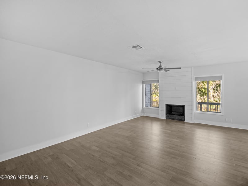 5494 Stanford Rd, Jacksonville, FL 32207