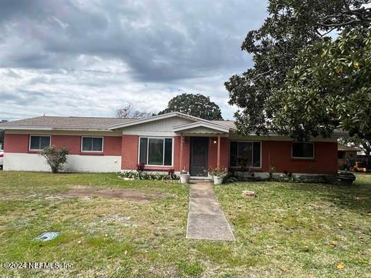 5495 2nd St, St Augustine, FL 32080