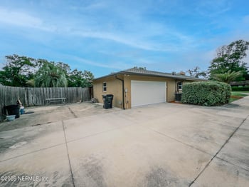 55 Hialeah Dr, Orange Park, FL 32073