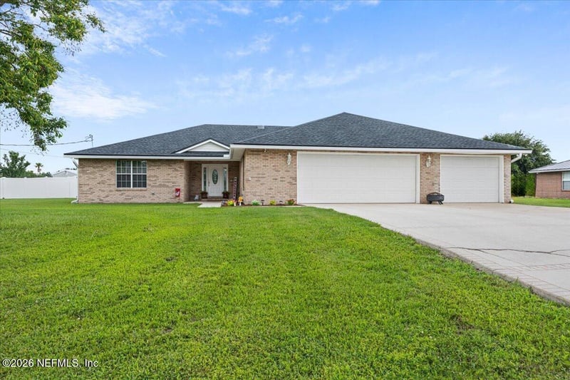 55062 Country Trail Dr, Callahan, FL 32011