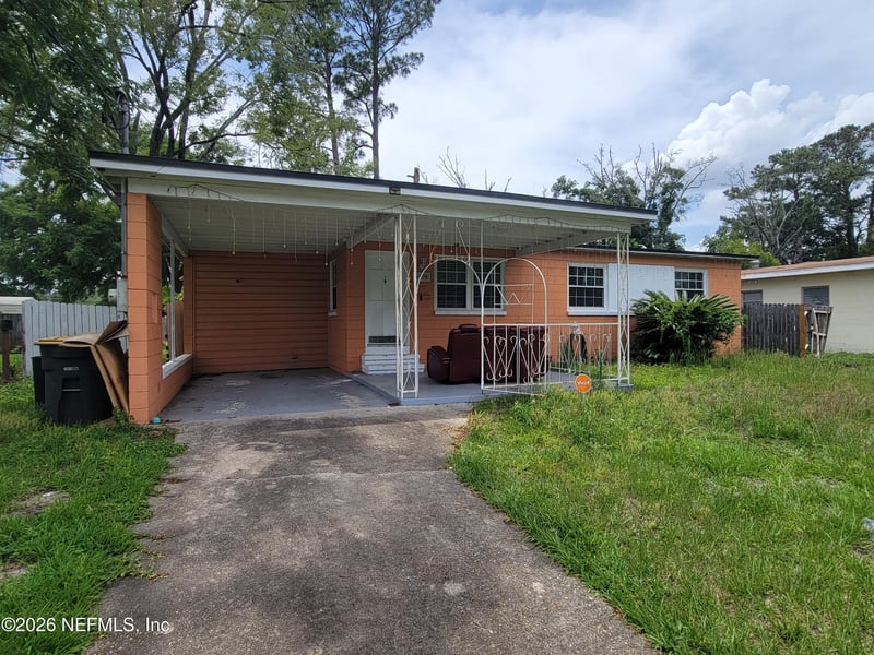 5508 Moret Dr E, Jacksonville, FL 32244