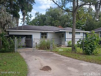 551 W 66th St, Jacksonville, FL 32208